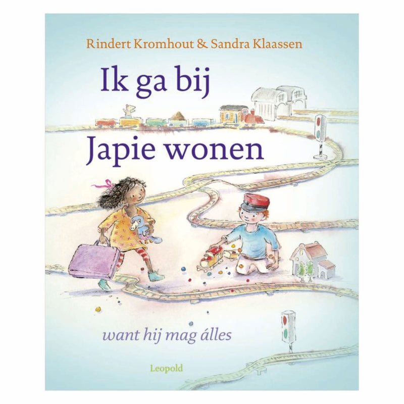 Boek specials nederland bv (voor)leesboek ik ga bij japie wonen