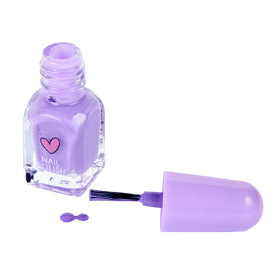 ¡Ciéntalo! El maquillaje de corazón set en el labio puede