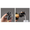 Servitore salva champagne sottovuoto