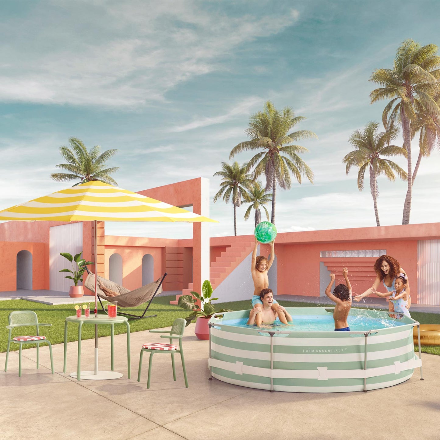 Esencia | Piscina de diseño blanco verde alrededor de 305x76 cm