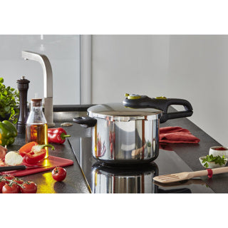 Tefal Tefal P25807 Secure 5 Cooker a pressione alla moda 6 litri con cestino a vapore