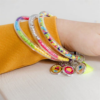 I tubi glitter totum producono bracciali