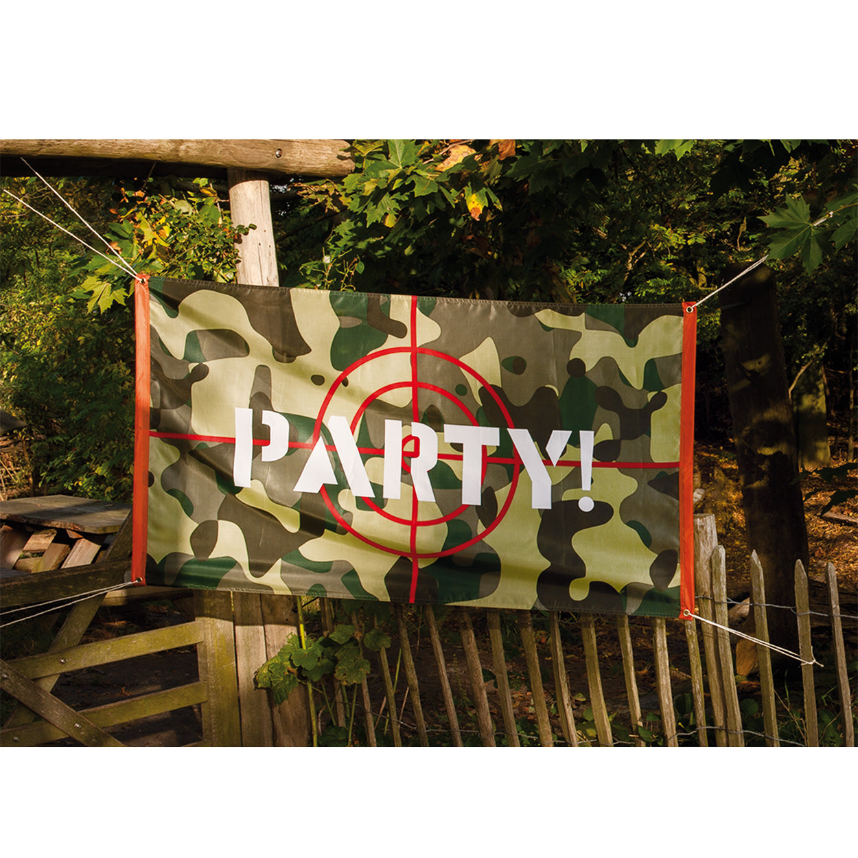 Boland Camuflage Flag 'Party!'