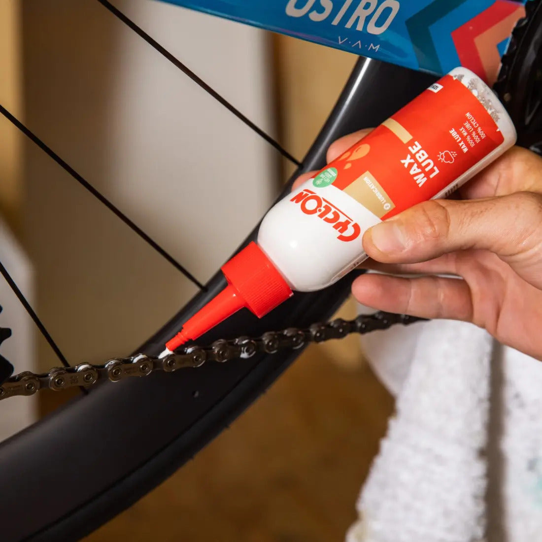 Lubricante lubricante de cera 125 ml de rojo gris