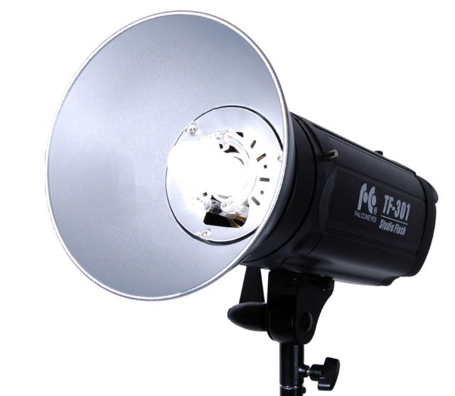 Falcon eyes studioflitser tf-301 digitaal