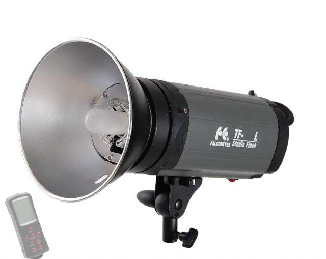 Falcon Eyes Studioflisser TF-600L con schermo LCD
