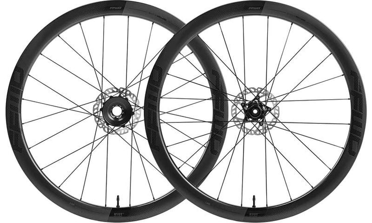 Set di ruote Ffwd ryot 44 classificato