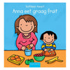 A Anna le gusta comer fruta en Central Book House
