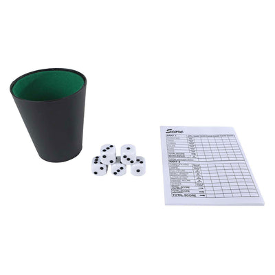 Juega hoy al juego de dados con taza y 5 dados.