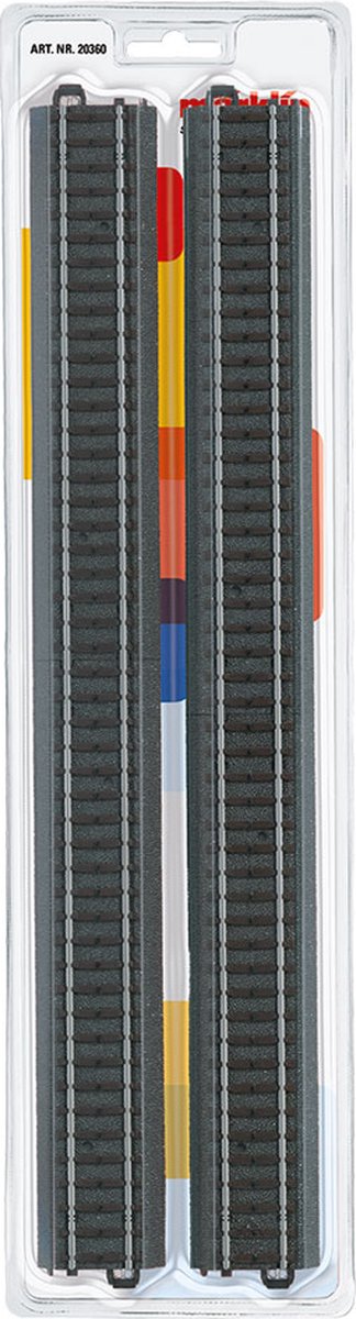 Märklin starts up straight C-tracks