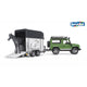 Defensor de Bruder Land Rover con remolque de caballos