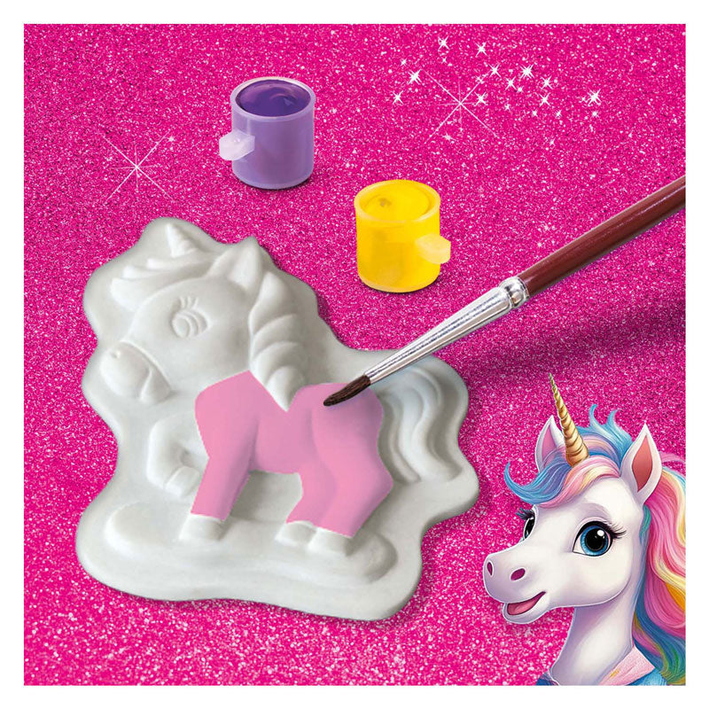 Ses Gieten and Painting - Unicorn