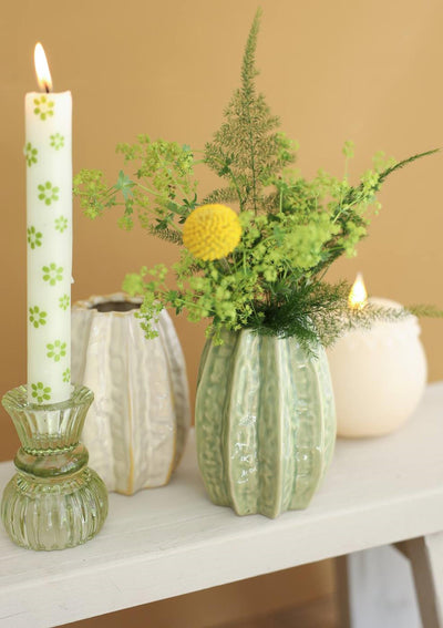 Ideas 4 seasons carambola vase ã˜8.5 x h.11 cm 2 ass cream green ceramic