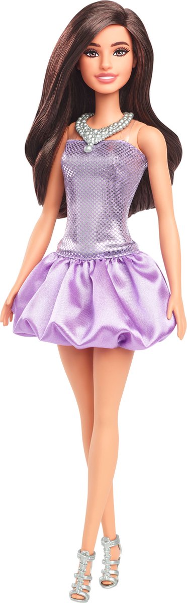 Barbie fashionista con abito viola con paillettes.