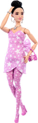 Barbie stile deluxe - vestito in denim rosa con stampa di stelle e capelli neri - bambola alla moda