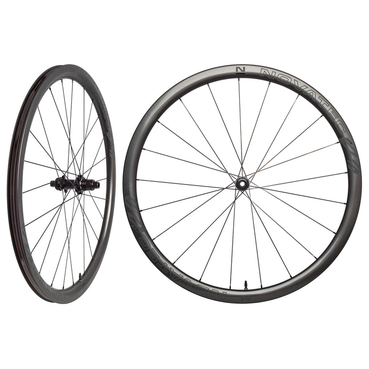 Set di ruote a disco Novatec r3 disc cl pro+ xdr gen5