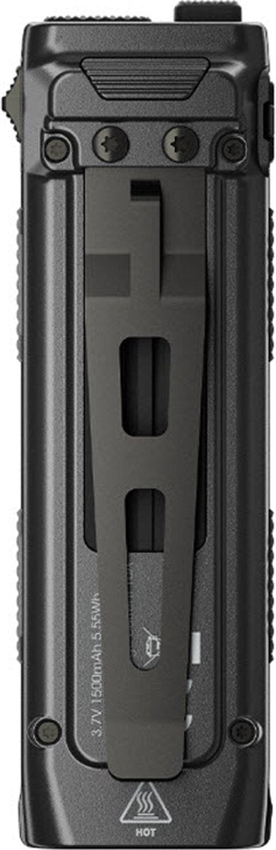 Linterna recargable nitecore edc23