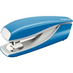 Cucitrice Leitz Nexxt 5502 blu 30 fogli 100 punti metallici
