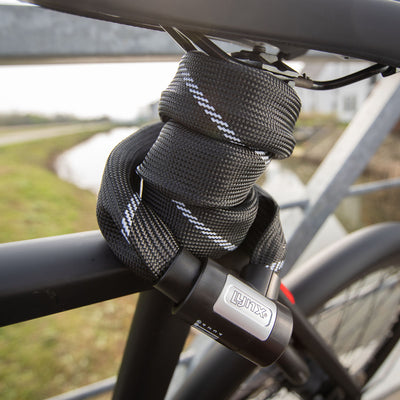 Lynx Chain Lock Art-2 110 cm x 8.3 mm Cubierta de nylon Negro en la tarjeta