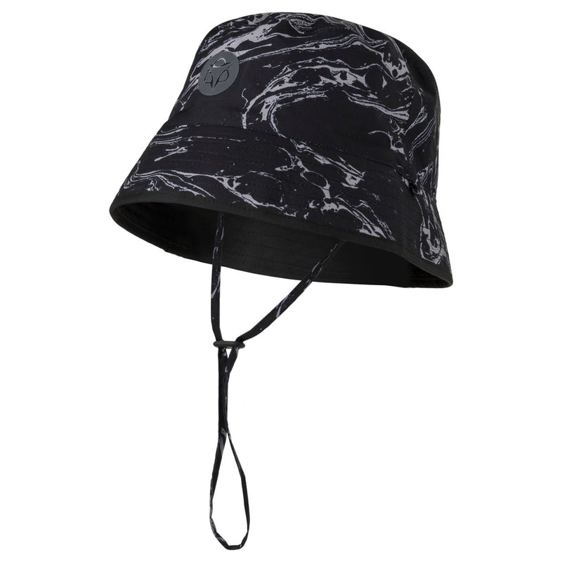 Motion bucket regenhoed urban outdoor marble