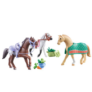 Playmobil Caballos o cascada 3 caballos con accesorios 71356