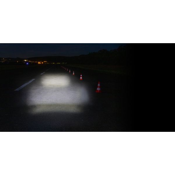 Sigma Aura 30 Headlight LED 30 Luxe Battery Black 15950