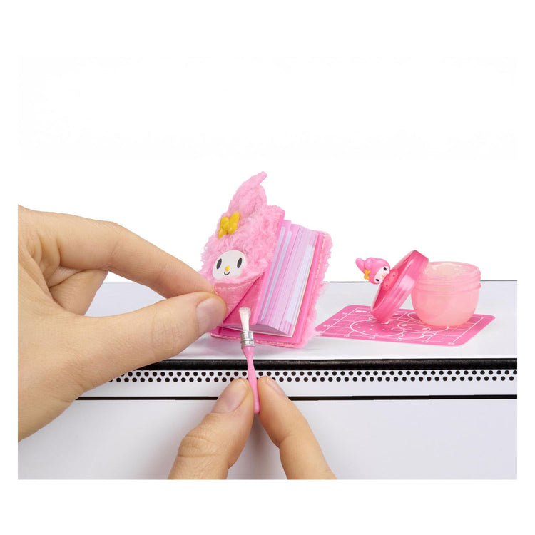 Miniverso conviértelo en mini sanrio serie 3 | 15 piezas