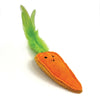 Happy pet tabby patch zanahorias con hierba gatera