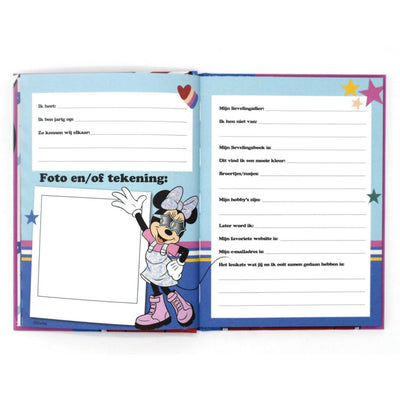 Gli amici Disney prenotano Minnie Mouse
