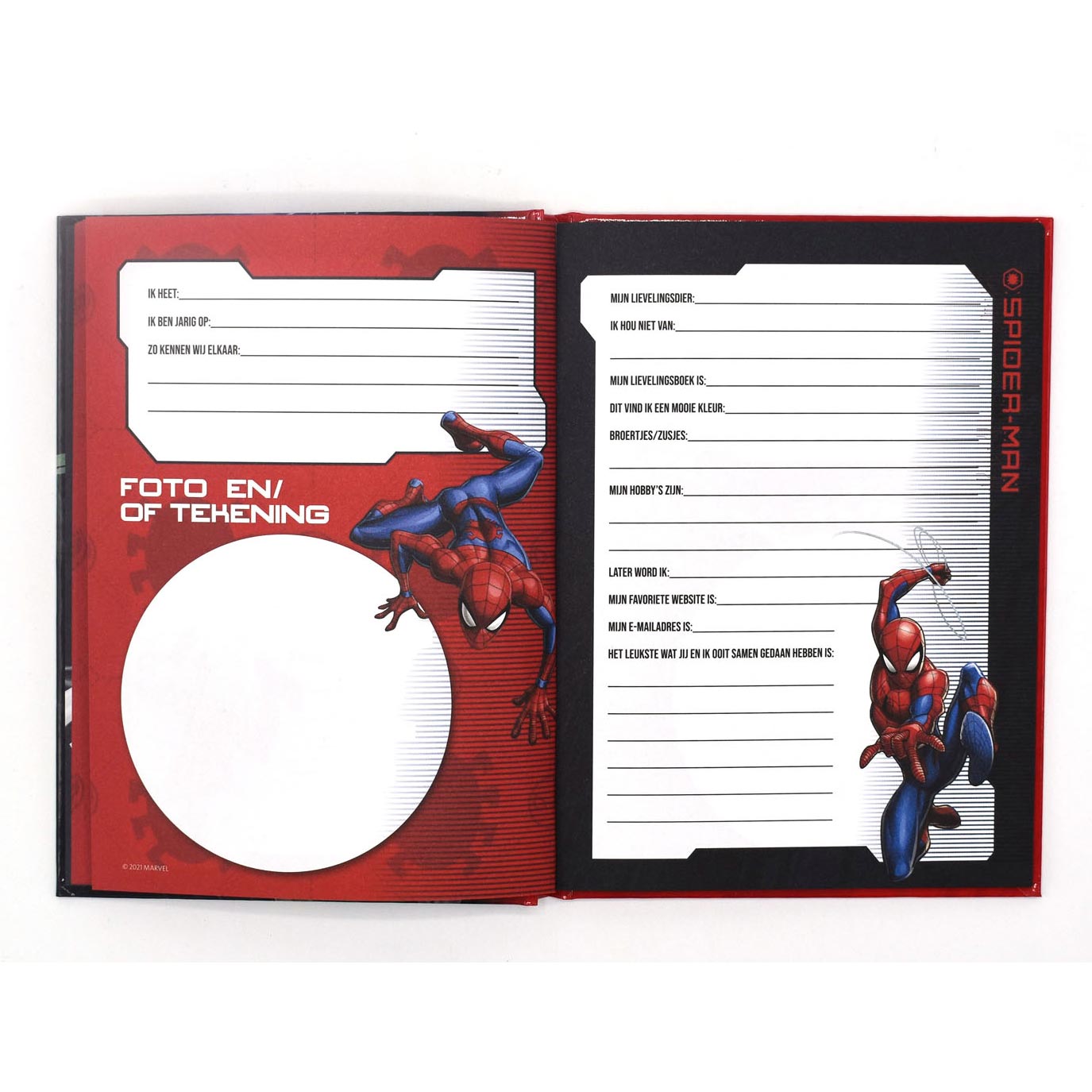 Libro de imágenes de amigos - spiderman