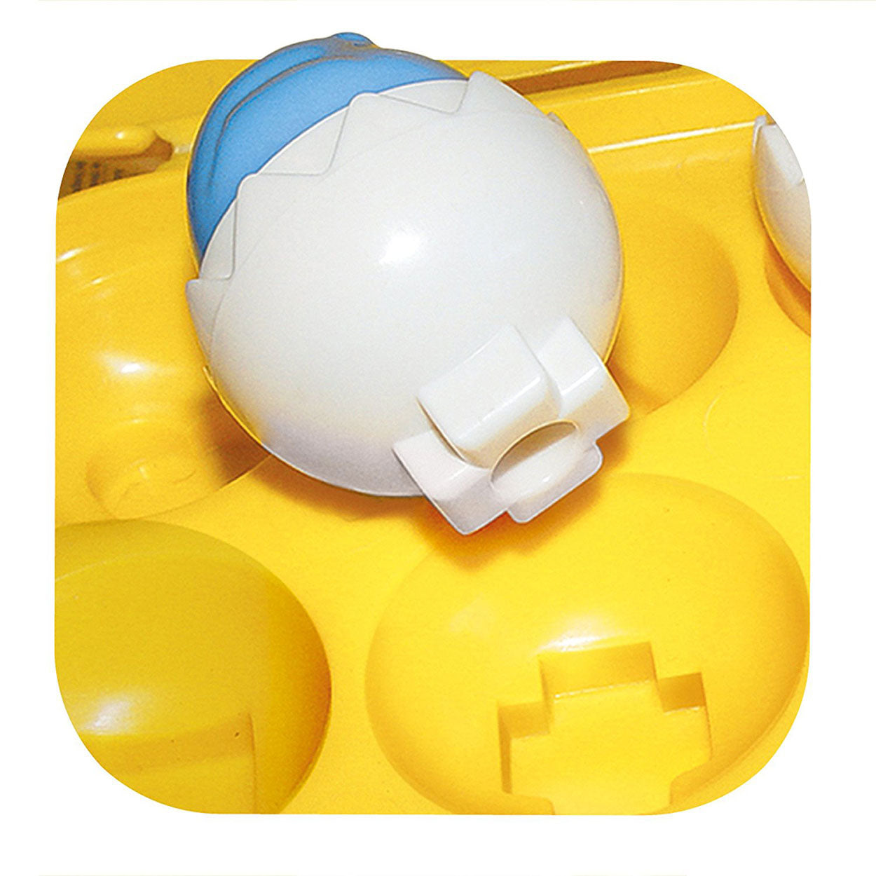 Huevos de sorpresa Tomy