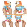 Peluche blu vestite e gioca a baby bingo