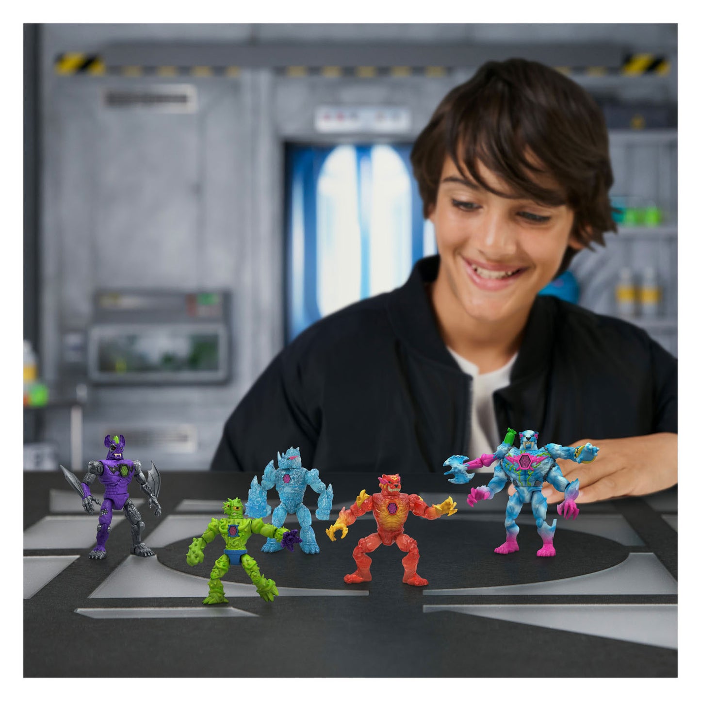 Spectron mrbeast lab hyper fusion hybrid lab action figures