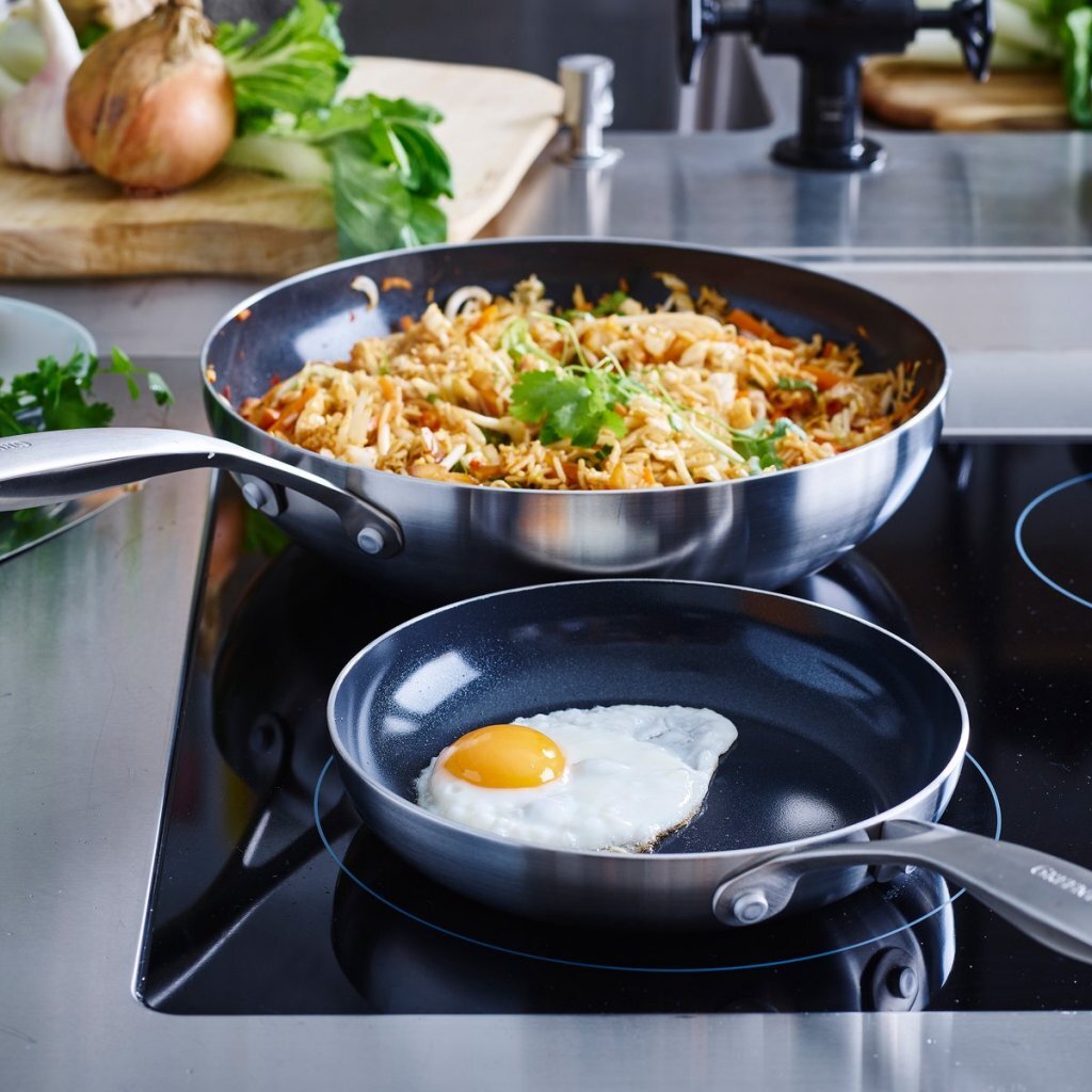 Padella Greenpan Geneva 28 cm in acciaio inox nero