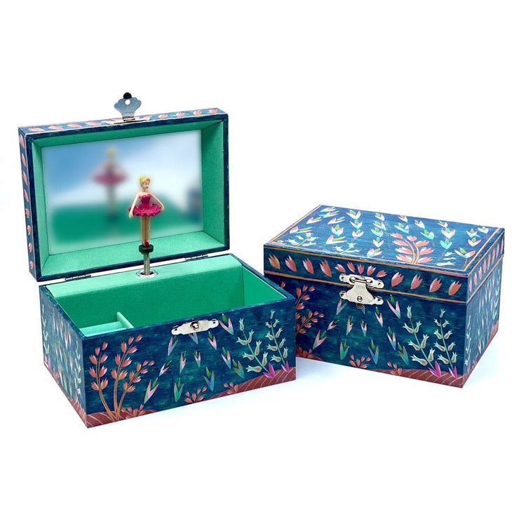 Jewelry box with music ocean floor. 4+