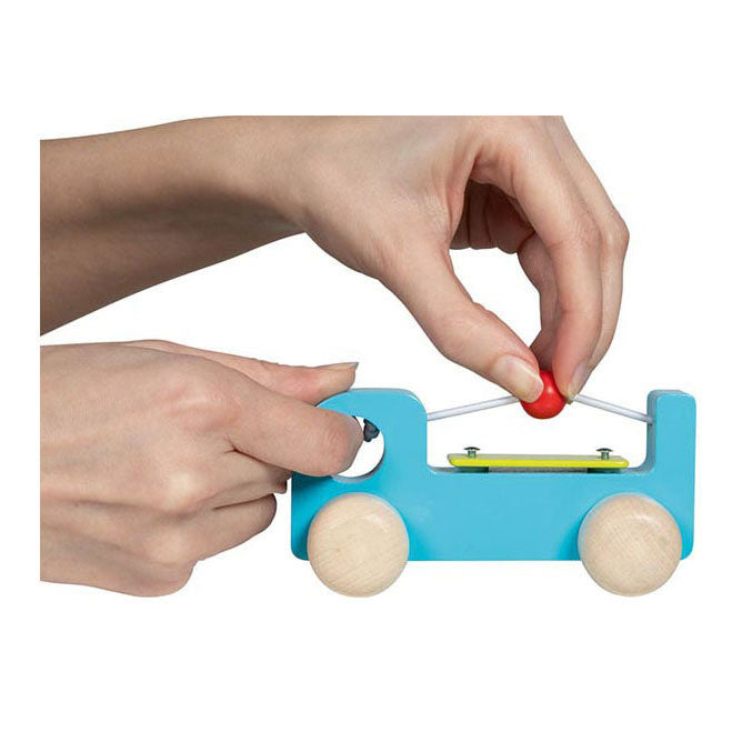 Vehículo de madera Goki con sonido