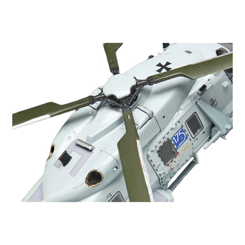 Kit modello Revell - nh90 nfh navy 1:72 - 159 pz.