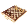 Pequeño ajedrez de madera y backgammon