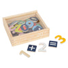 Pie pequeño - figuras magnéticas de madera color. 37dlg.
