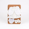 Muñecas: vestido blanco bata blanca. 4 piezas. 2+