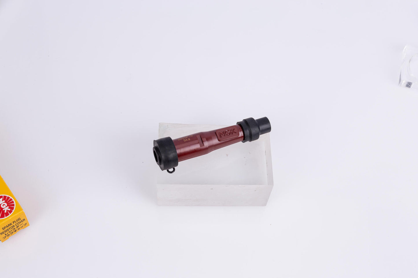 Connettore a spina NGK SD 05 F R