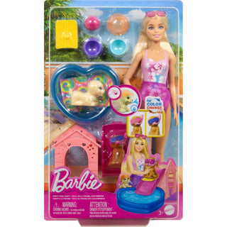 Festa in piscina per cuccioli della famiglia Barbie
