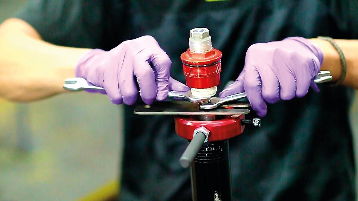 BikeService DeMontgwrkz Fork Spring BST 2TLG