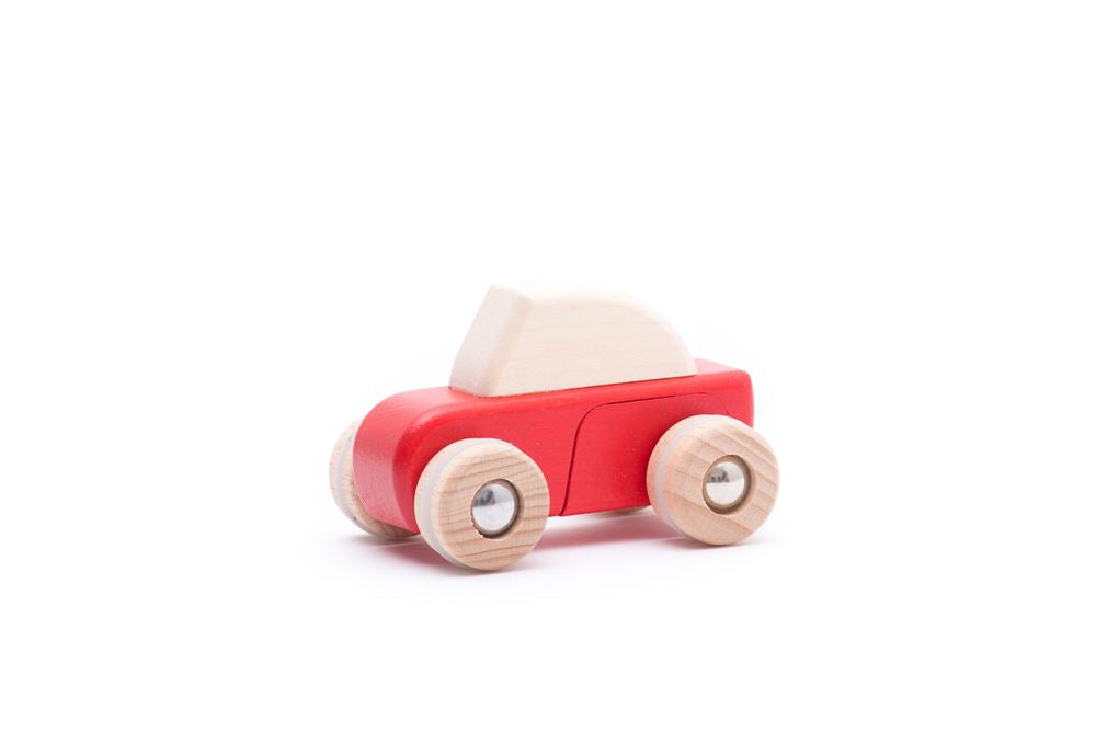 Coche bajo de madera con retroceso rojo. 8,7x5,7x