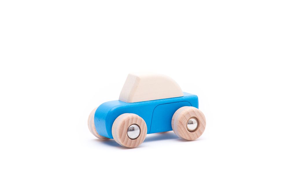 Coche bajo de madera con retroceso color azul. 8,7x5,7