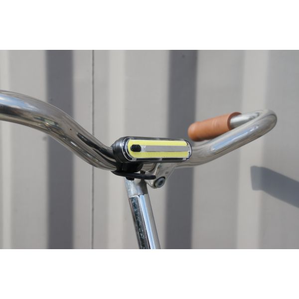 Urbanprowron Voorlicht recargable Ultra Bright