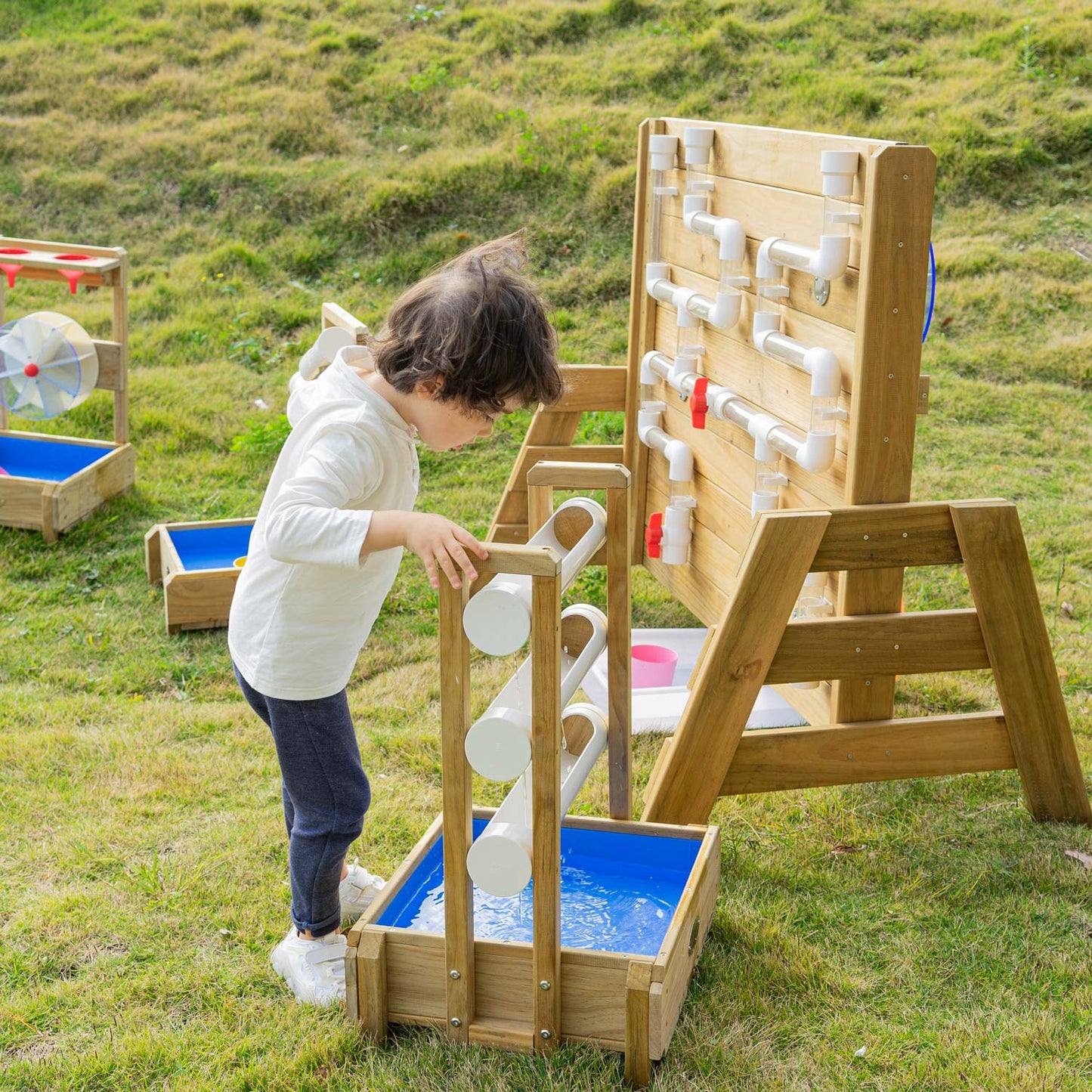 World World World World World Water Play Table Waterfall