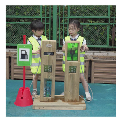 Classic World World World Wooden Outdoor Play Station