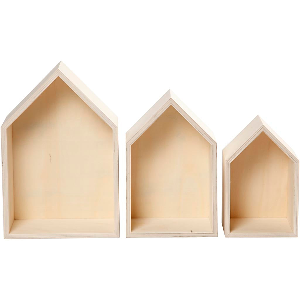 Case in legno con un gancio sospeso, 3 °.