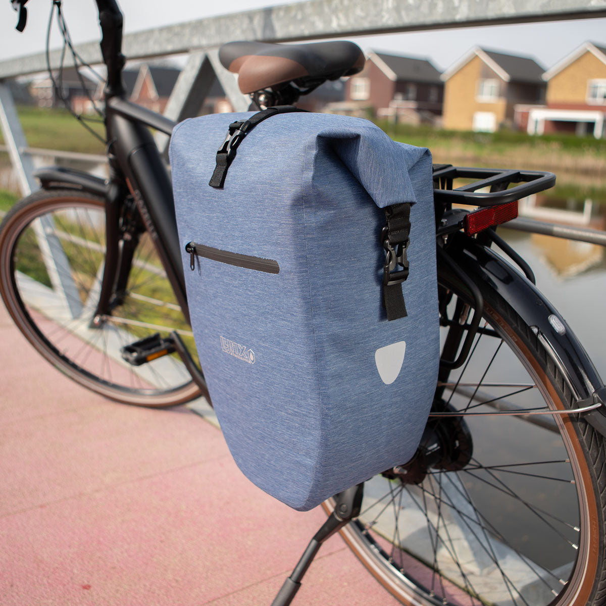 Sacca per biciclette di lince solo tpu 28L blu impermeabile e-bike Hayes